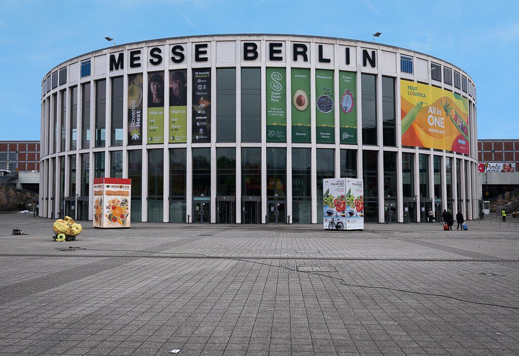 Fruit Logistica-Berlin- Messe Fotografie - Fair trade Photographer Berlin Germany 2023 - Maria Rapela Foto-ferias internacionales Alemania Fotografía de Stands y Conferencias Messefotografie